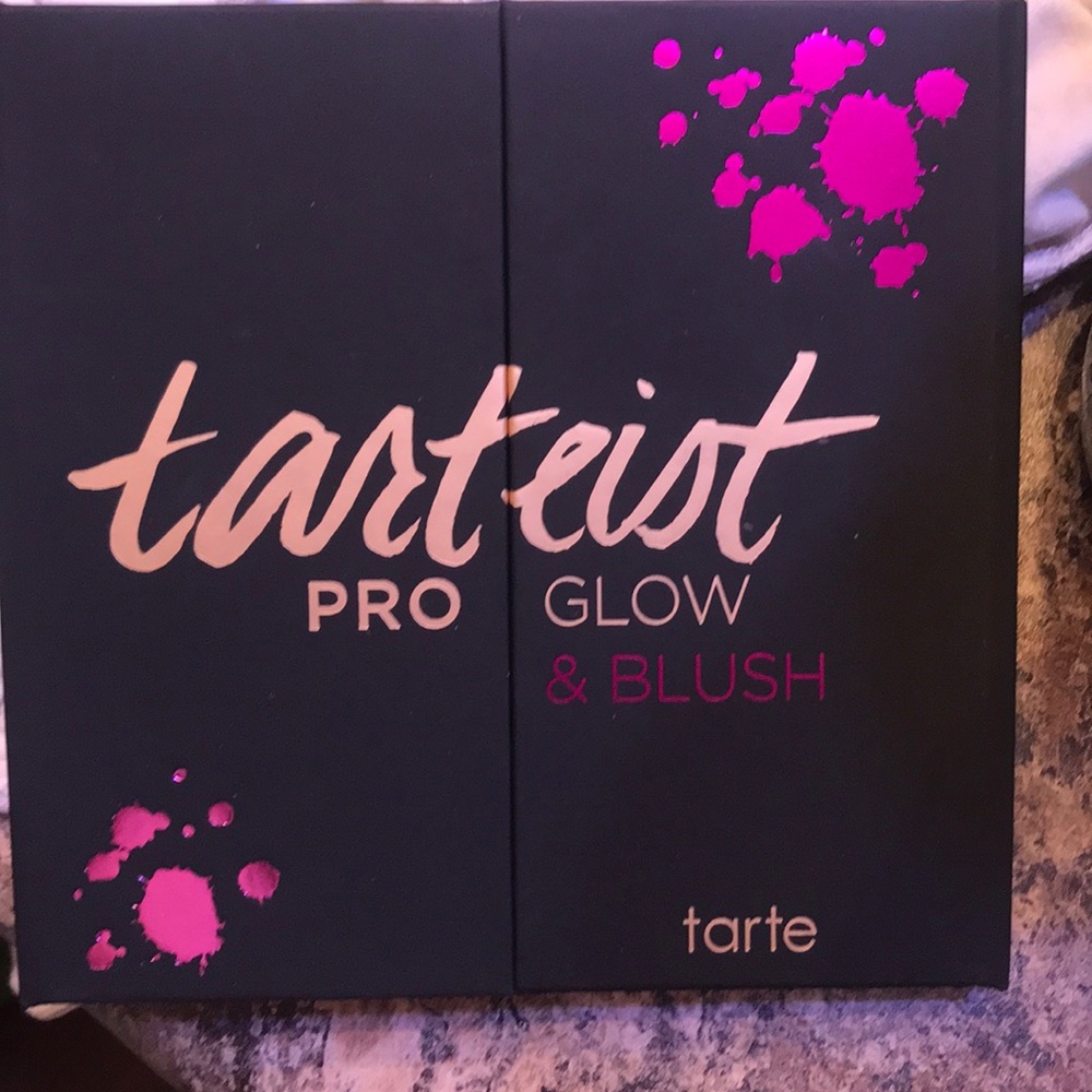 Tarte “tarteist” pro glow & blush palette